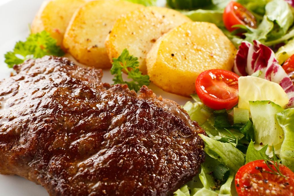 Beef Steak and vegetables on the plate