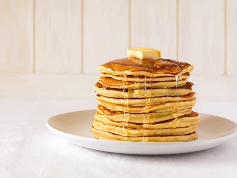 How to Make Pancakes in a Rice Cooker