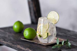 Gin and Tonic Lemon/Lime